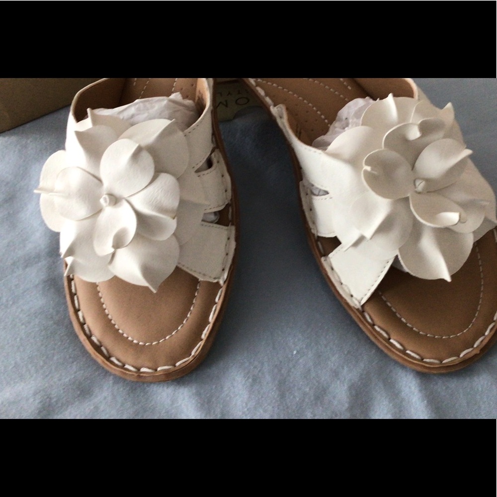 Summer sandals